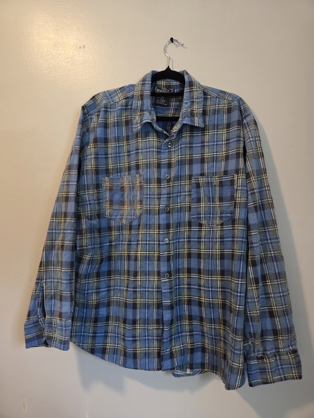 Nautica Men's Blue Plaid Cotton Button-Down Shirt